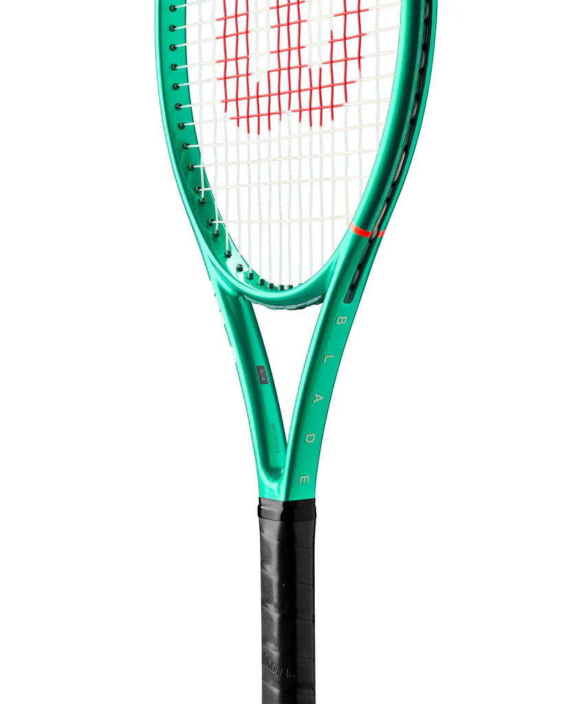 Wilson Blade Junior 26'' V10 Tennis Racquet (Green) (Ready to Go)