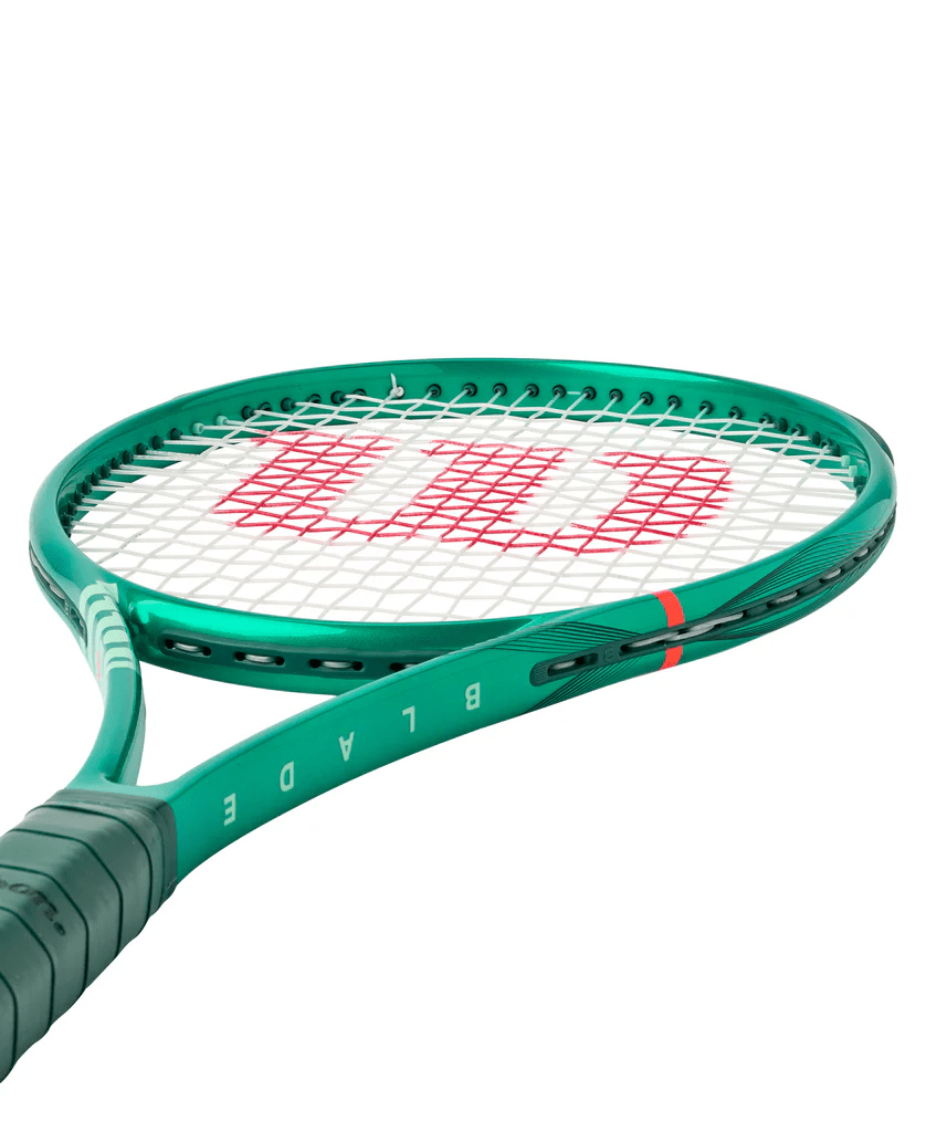Wilson Blade 98 (18x20) V10 Tennis Racquet 305g (UNSTRUNG) - 2G SPORTS