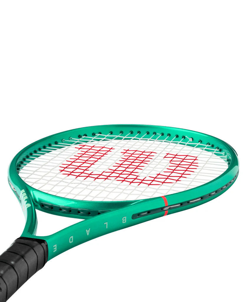 Wilson Blade Junior 26'' V10 Tennis Racquet (Green) (Ready to Go) - 2G SPORTS
