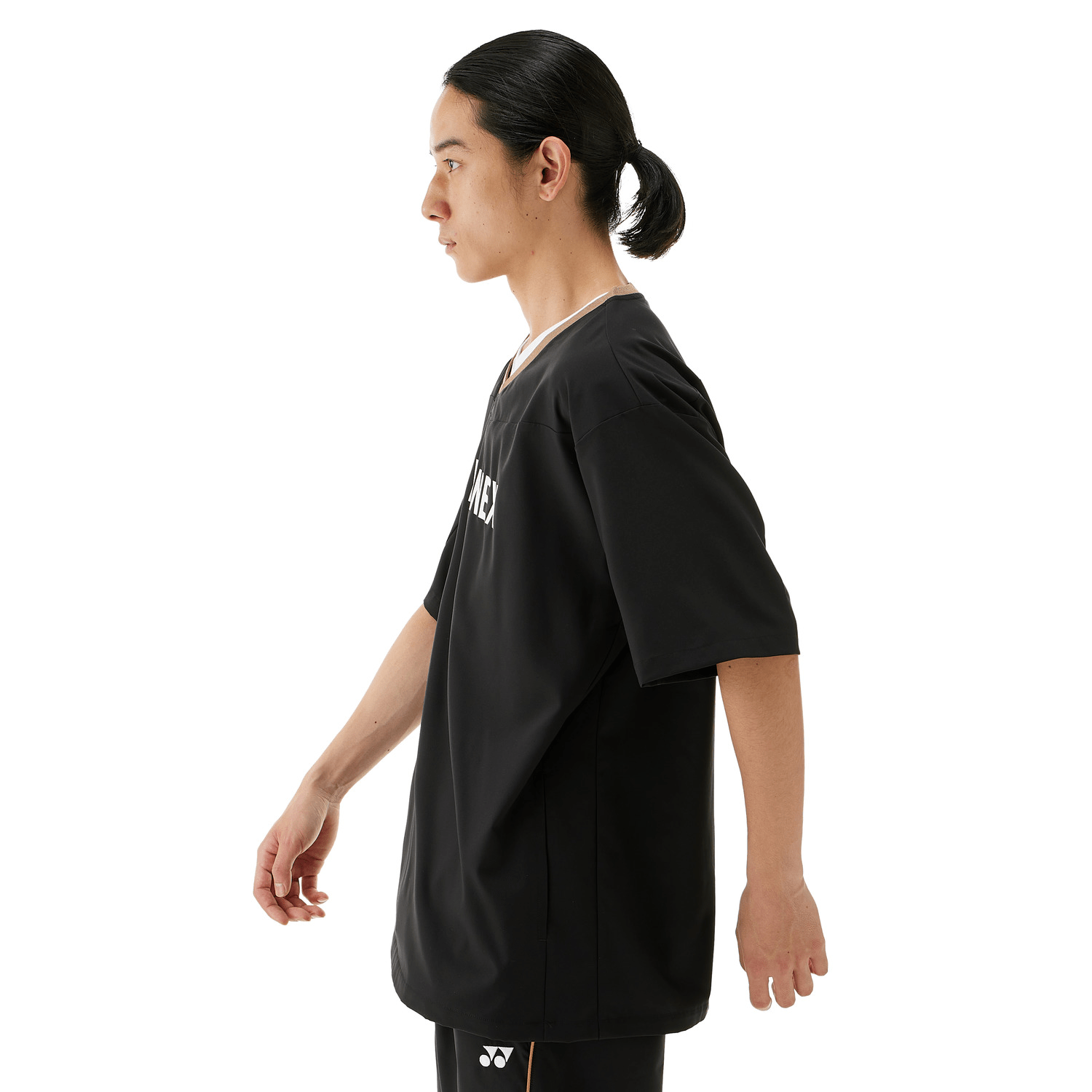 Yonex V-Neck Windbreaker (With Two Pockets) 30114Y (Black) UNISEX - 2G SPORTS
